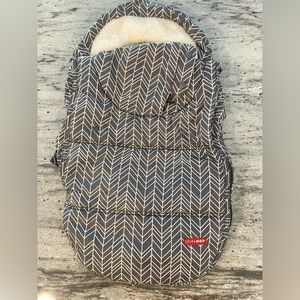 Skip Hop Stroll & Go Car Seat Cover